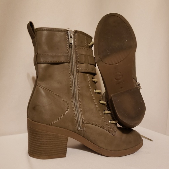 Guess high top boots heel plaid lining Size 6 - Picture 3 of 6